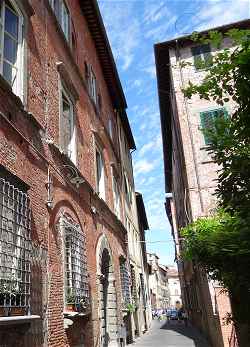 lucca